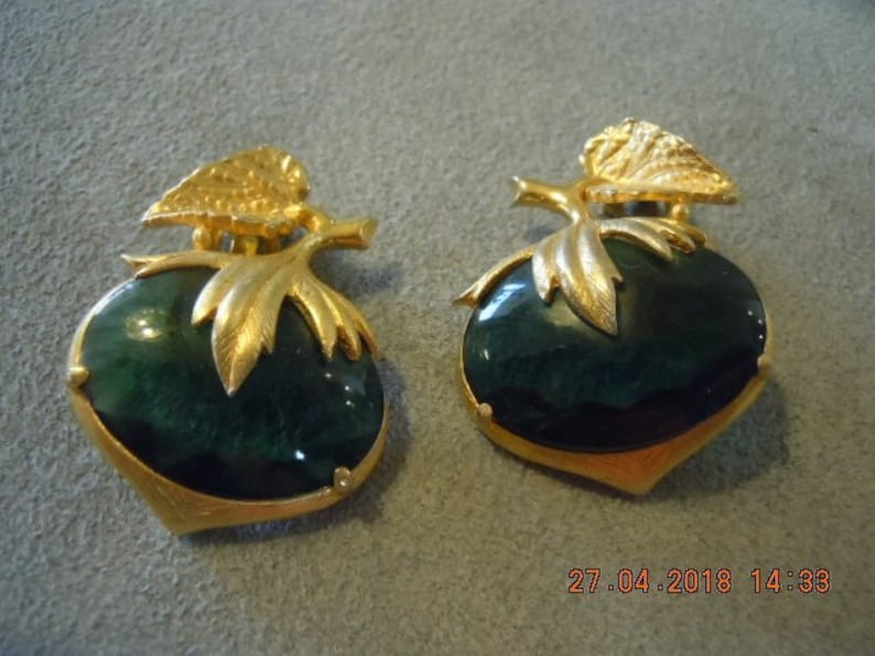 SCHRIAPARELLI Necklace /& Earrings Bright,beautiful looing like 22K mint condition