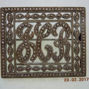 Beautiful sterling initial brooch with marcasites (JCR)  VINTAGE - QUALITY - Excellent  Condition