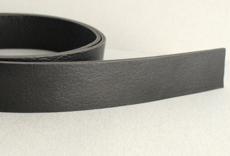 DS1-L-Blk by 3 yards. 1 inch 1 Black Genuine Double Sided Leather Strap 25 mm