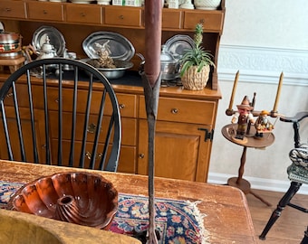 Primitive colonial  waxed timer taper