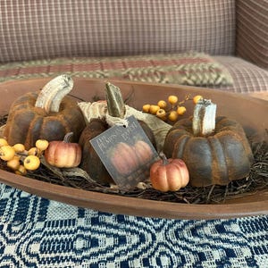 Primitive Blackened Beeswax Pumpkin Bowlfillers