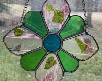 Stained Glass Flower Suncatchers – Handmade & One-of-a-Kind