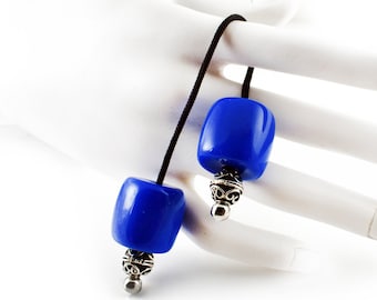 Begleri, Large Blue Barrel Beads & Silver tone Metal Beads