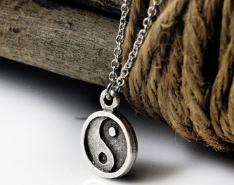 Yin Yang Pendant Necklace on Stainless Steel Chain, Yoga Spiritual Charm Jewerly, Unisex Gift