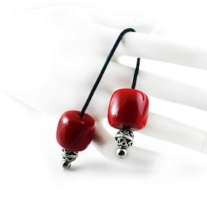 Begleri, Large Red Barrel Beads & Silver tone Metal Beads