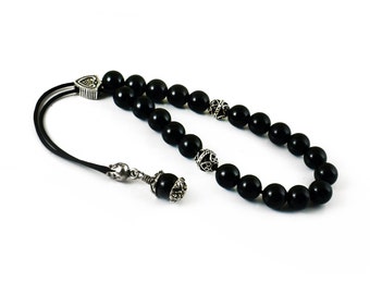 Komboloi, Worry Beads, Black Agate and Silver Tone Metal Master Bead