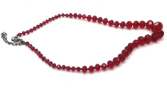 Ruby Red Glass Bead Graduated Sizes Necklace Vint… - image 5