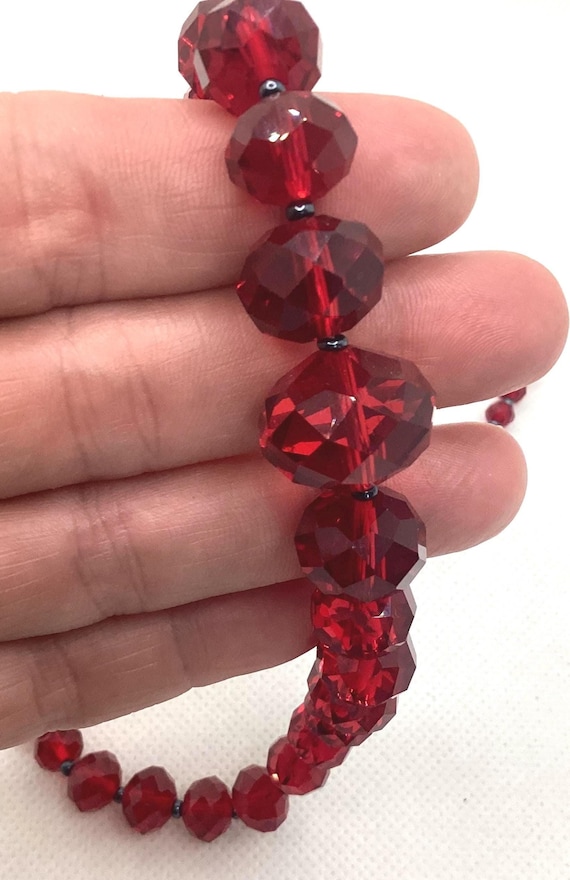 Ruby Red Glass Bead Graduated Sizes Necklace Vint… - image 8