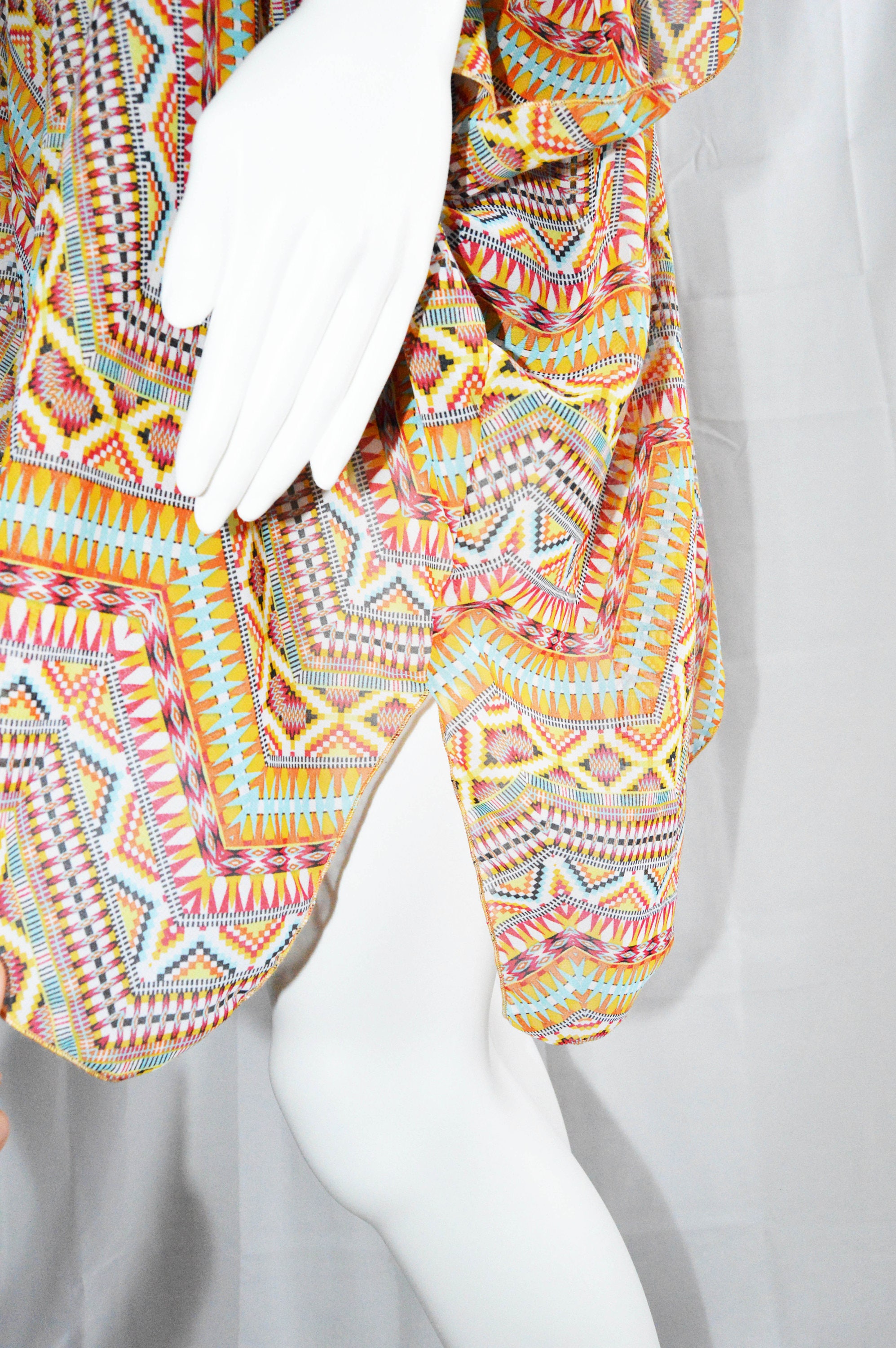 Tribal Kimono Cardigan/ Modern Kimono / Lightweight Aztec Wrap | Etsy