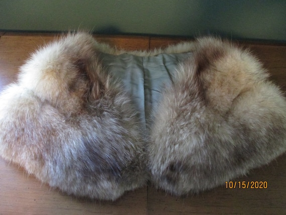 Vintage Silver Fox Fur Shrug/Wrap