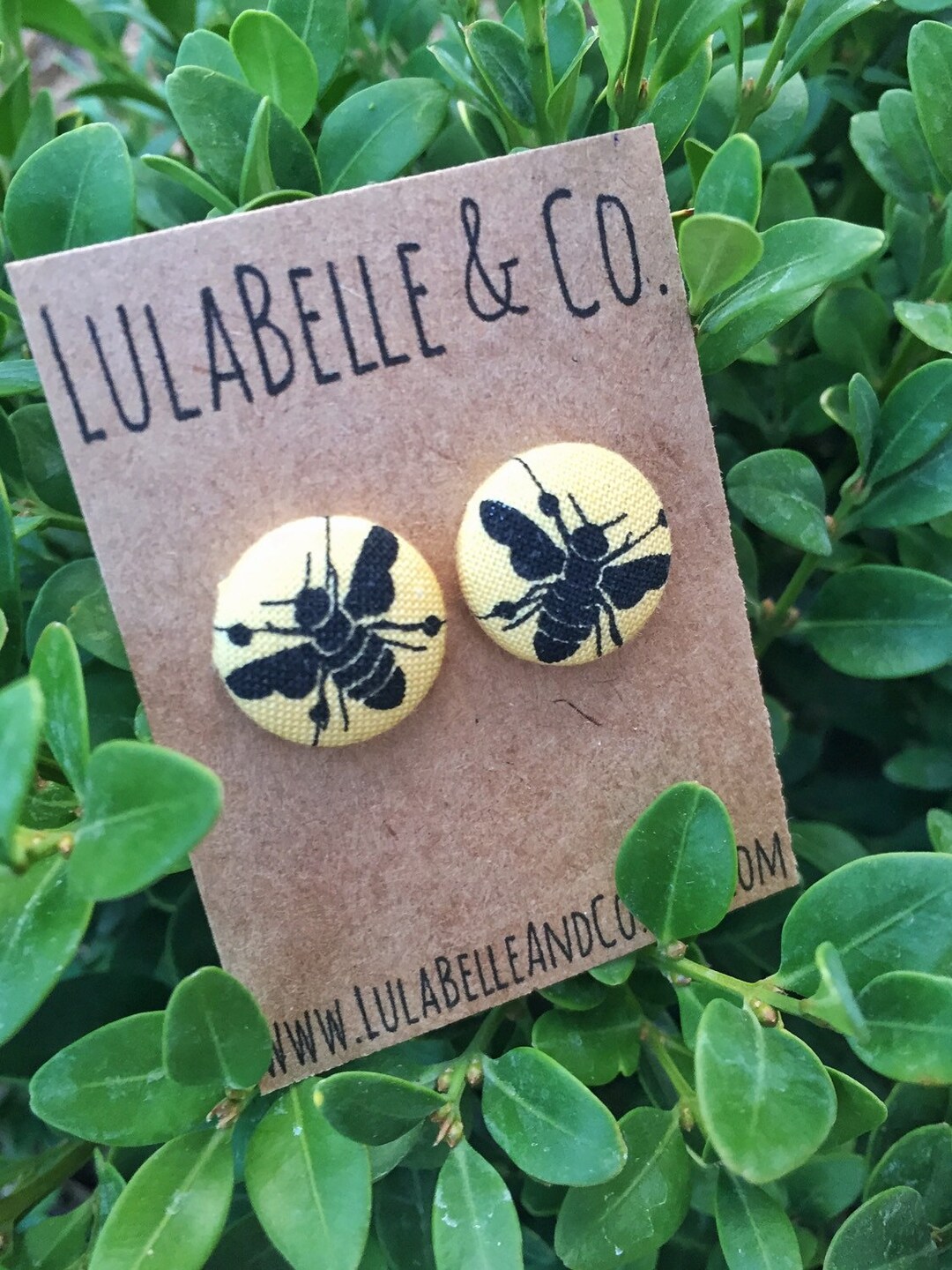 Button Earrings / Busy Bee Button Earring Etsy Italia
