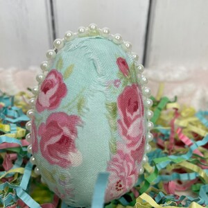 Roses & Pearls, Decorated Easter Eggs, Set of 3 Decorated Easter Eggs image 3