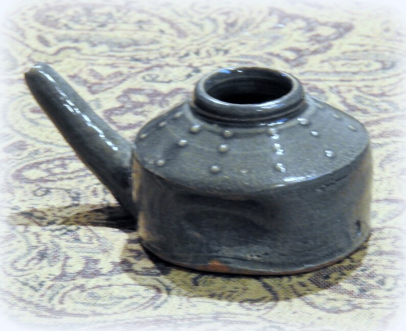 NETI Pot Blue Glaze w WILLEM GEBBEN Raised Tan Dots Green Highlights Hillcrest Pottery Wood-fired Traditional Stoneware Yoga Sinus Relief