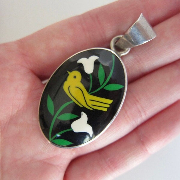 Vintage Taxco Mexico Sterling Silver Plastic Yellow Bird White Tulips Flowers Black Background Extra Large Bail Bezel Set Pendant TB-116 925