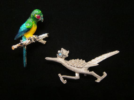 Vintage Lot of 2 Bird Brooch Pins - Enamel Painte… - image 1