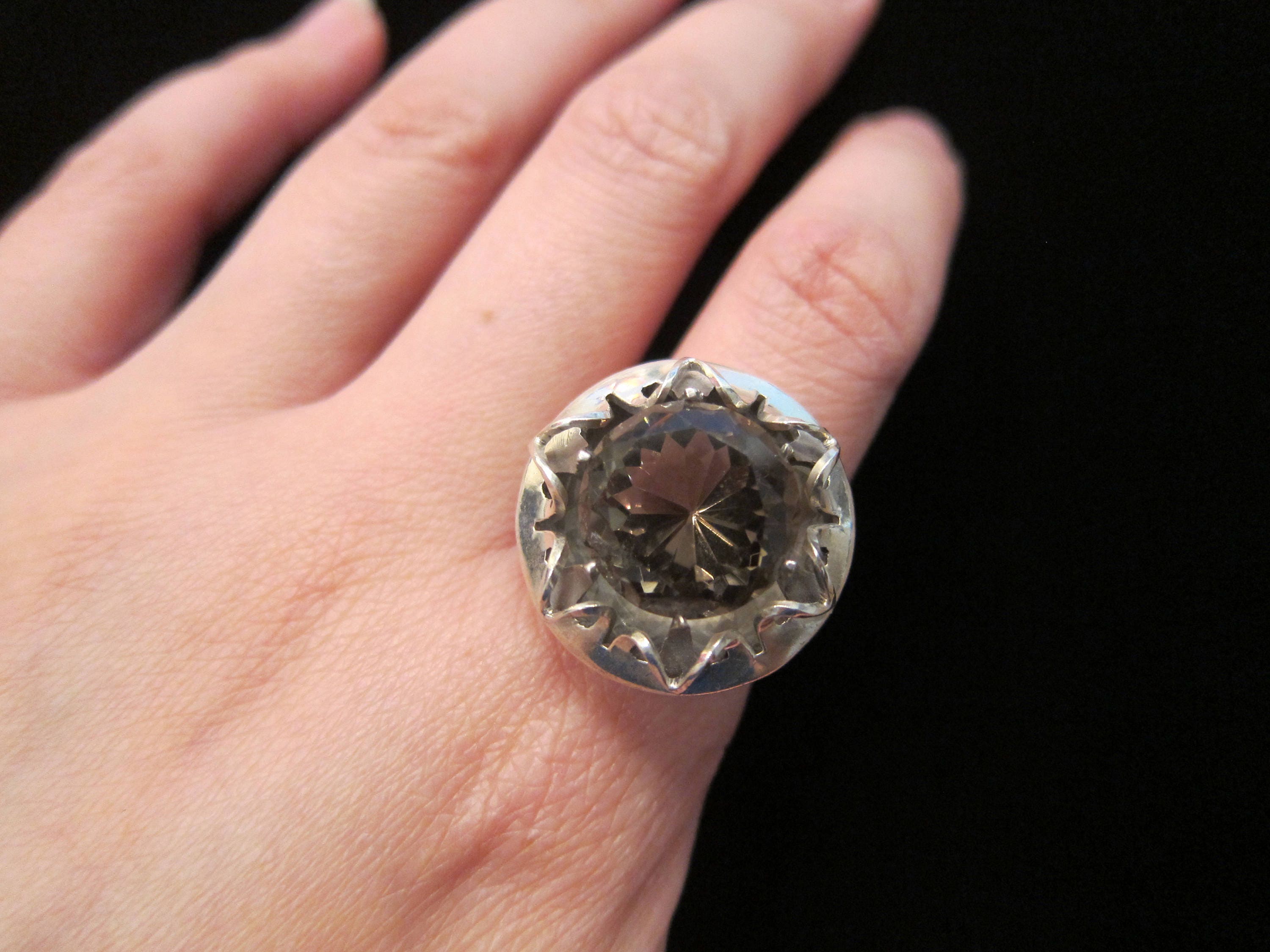 Vintage Mexico Mexican Sterling Silver Large Round Cut Smoky Vintage Mexico Mexican Sterling Silver Large Round Cut Smoky