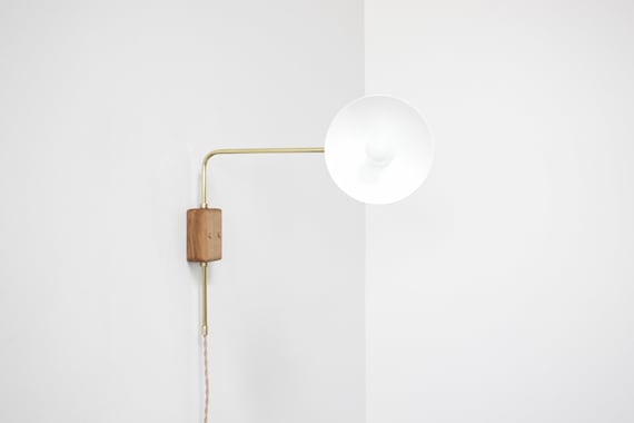 wall reading light plug in
