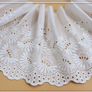 Flowers Cotton Embroidery Eyelets Lace Trim, Chrysanthemum Scallop Border trim for Dress Hem, Toddle Smock, Sewing Kitchen Curtain, 1 Yard