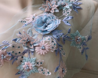 3Dフラワースパンコール刺繍レースアップリケ（ストラップレスドレス