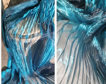 Tissu dentelle organza bleu océan laser féerique, tissu plissé ombré, dentelle volantée pour la conception de vêtements de costume, défilé de mode, haute couture