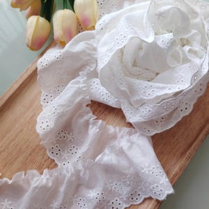 Pleated embroidery Flowers Cotton Trim, Ruffled Eyelets Cotton Sewing trim for Skirts, heirloom, Garment Sewing, Home Decor