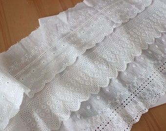 Embroidery Eyelets Cotton Lace Trim in Off white, Eyelets scallop border trim, bridal trim, Wide cotton lace trim for Baby dress, Hem,1 yard