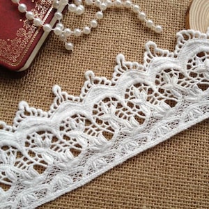 Cotton Fabric Lace Trim, Vintage lace trim, Off White Floral Lace Cotton Lace Bags Supplies 2.75 inches wide, 2 yards