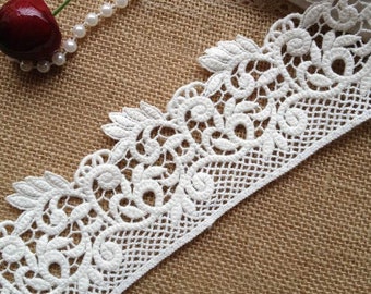 Retro Cream White Cotton Lace Trim for Applique, Costume Design, Sewing, Sashes, Crafting, By 2 Yards