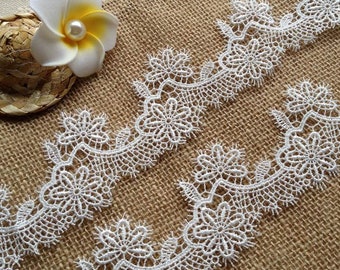 Exquisite Off White Venice Lace Trim, Floral Eyelash Lace Trim, Bridal Lace Bracelet Lace Trim 2.36 Inches Wide, by 1 yard