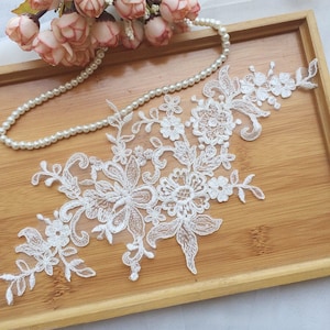 Off White Bridal Lace Applique, Corded Alençon Bodice Applique For Epaulettes Lace Cap Sleeves, Bridal Veil, 1 pair