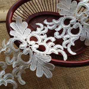 Vintage Venice Lace Trim in Off white, Bridal Lace Applique, Wedding Belt Lace, By 2 yards