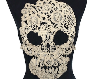 Off white Cotton Lace Applique, Skull Applique, Broderie Skull Applique, Beige Skeleton Cotton Applique, Vendre par 1 pcs