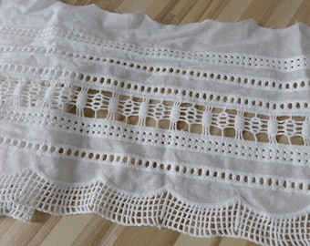 Crochet Style Cotton Eyelet Lace, Off white Lace Trim for Bridal Dress, Cuffs, Home Decor, By 1 yard