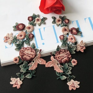 繊細なミラーペア刺繍入り花柄つるレースパッチ、リリカルダンス、ブライダルガウンドレス、舞踏会、イブニングドレス用のボディスレースアップリケ