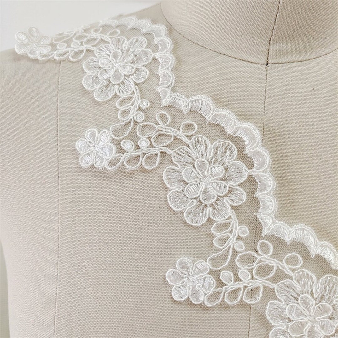 Floral Alencon Cord Lace Trim in off White, Scallop Border Lace Trim for  Wedding Veil, Bridal Dress, Appliques, Lace Collar, by 1 Yard 