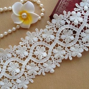 Beautiful Lace trim in Off white, Embroidery Floral Lace Trim Bridal Lace Headband 3.14 Inches Wide, by 2 Yards