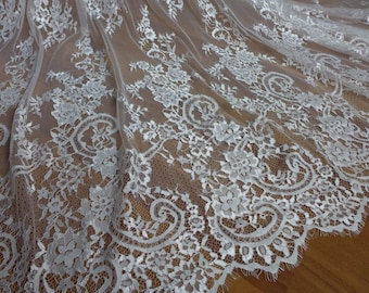 Gorgeous Chantilly Lace Fabric in Off white for Wedding dress, Capelet, Bridal bolero, Veil supply, Evening gown or Costumes, By 1 Yard