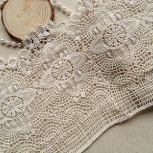 Beige Crocheted Scalloped Lace Ecru Cotton Lace Trim Retro Design Lace, By 1 Yard image 2
