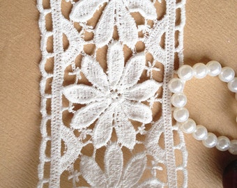 Beautiful Daisy Flowers Lace Trim, Vintage Cotton Lace Trim, Off White Lace Trim For DIY Crafts, Sleeves, Dress Insertion, By 2 yards