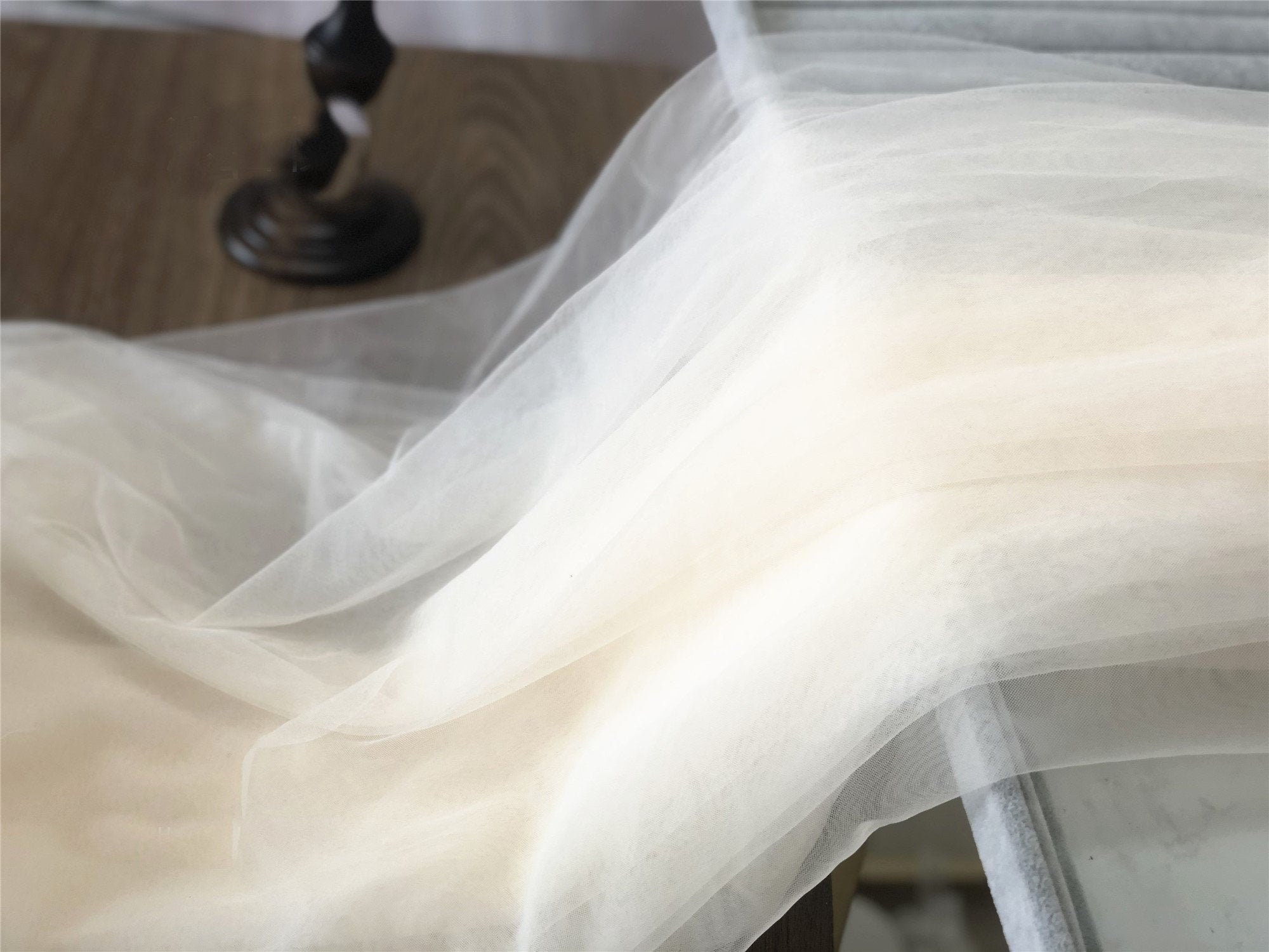 Fashion Soft Tulle Fabric, off White Soft Mesh Fabric, Bridal Tulle, Tulle  for Bridal Couture, Veiling Fabric, Sold by the Meter, 59 Wide 