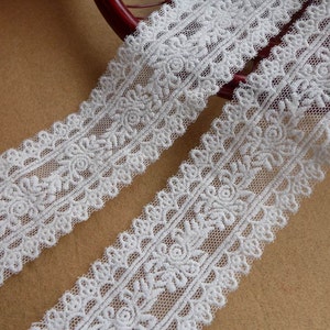 Guarnição de renda de algodão bordado floral branco de 2 jardas para casamentos, vestido, bebê, costura, design de fantasia