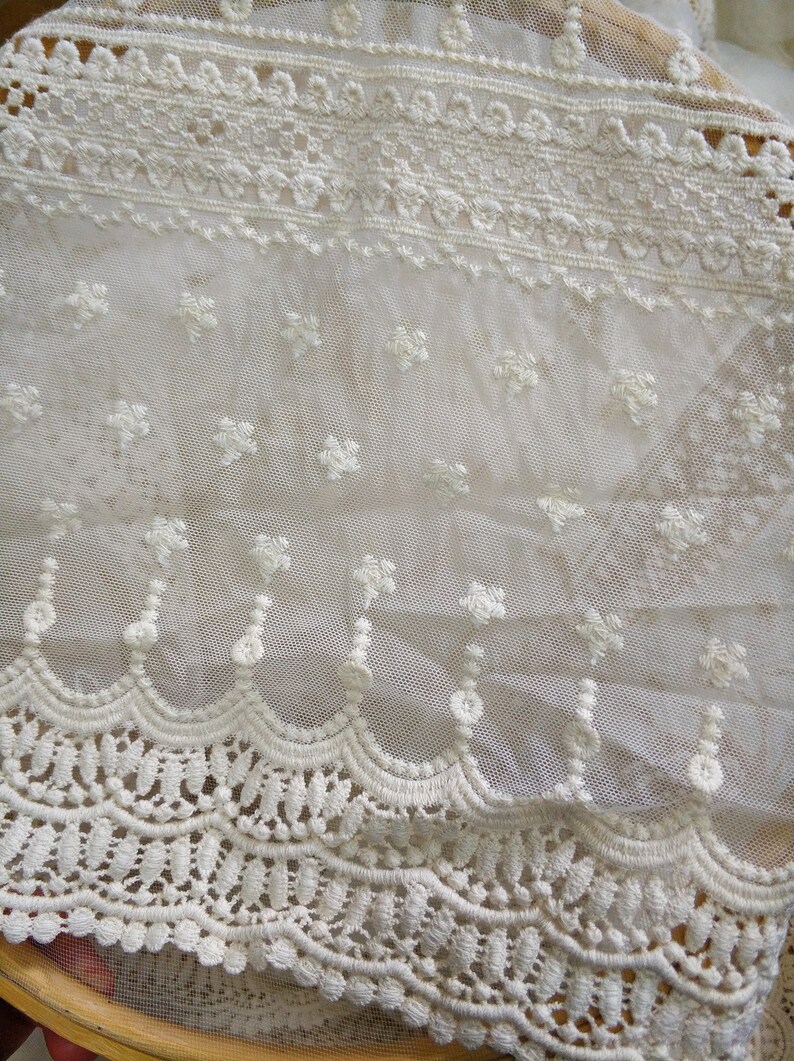 Gorgeous Cream Guipure Lace Fabric Embroidered Cotton Floral | Etsy