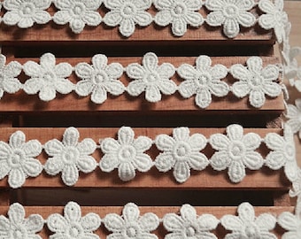 Cotton Lace Trim Lovely Off White Flower Petal Lace for Sewing, Headbands, Costume, Supplies, lace chocker, by 2 yards