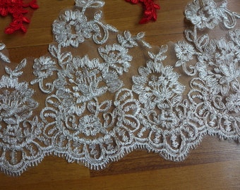 Gracefully Alencon Scalloped Lace in Off white, Silver Threads lace for Bridal, Robes, Weddings, Garments, By 1 Yard