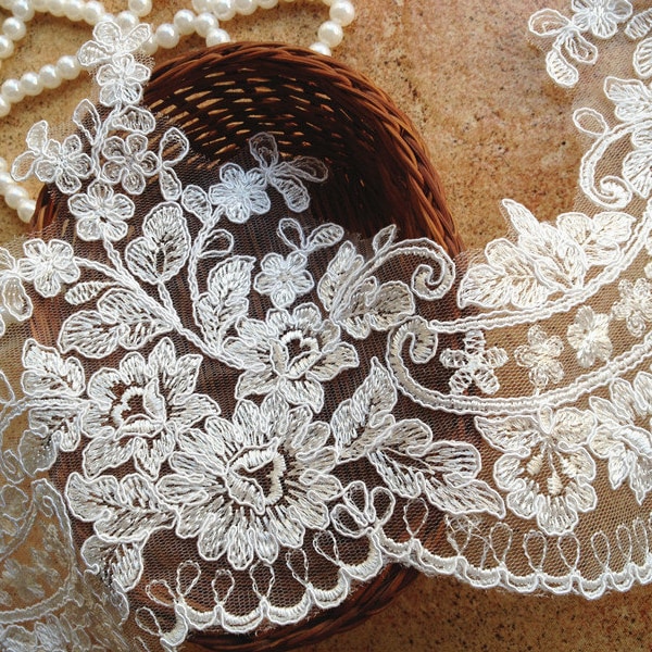 Beautiful Alencon Lace Trim in Off white for Veils, Bridal, Gloves, Costume or Jewelry Design, By 1 Yard