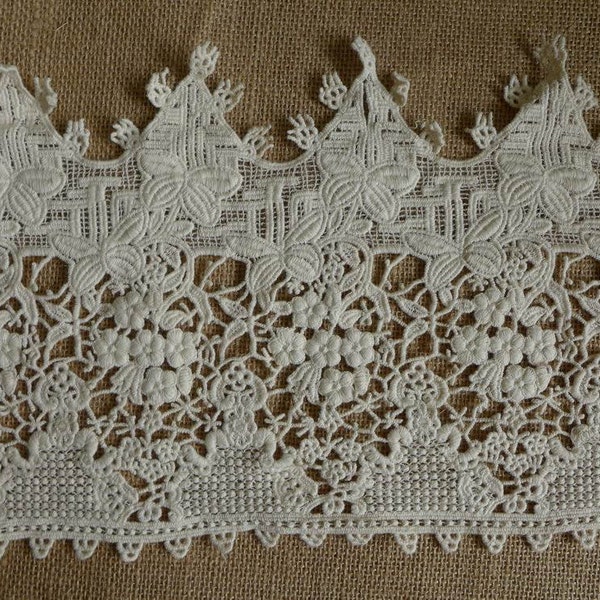 Wider Cotton Lace in Beige, Antique style Lace, Ecru Cotton Lace, Floral cotton trim for Wedding supply, DIY Crafts, By 1 yard