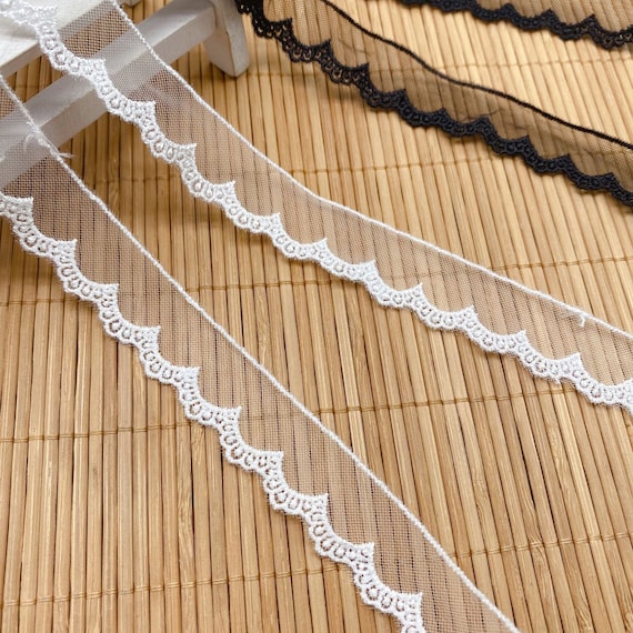 スペシャルオファ Scallop embroidery scarf venica