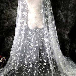 Preciosa tela de tul con estrellas brillantes, tela de estrellas plateadas para decoración de fiestas, vestidos de noche, vestidos de graduación, velos de novia y vestidos de novia, 1 yarda. imagen 8