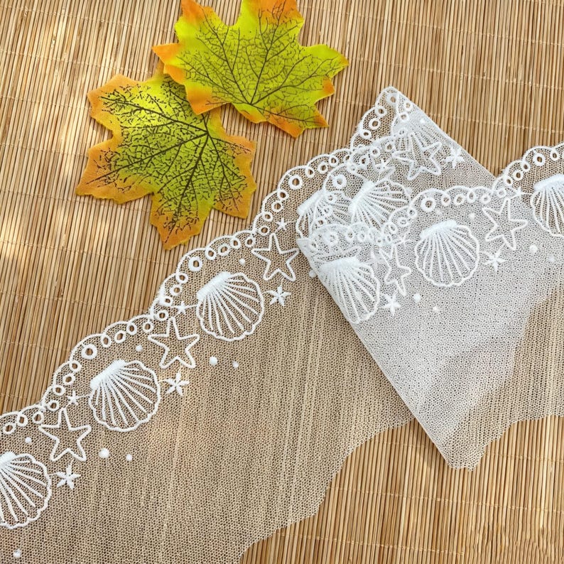 Detailed Shell Template Pretty Seashell Starfish Embroidered Lace Trim, off White / Black ...