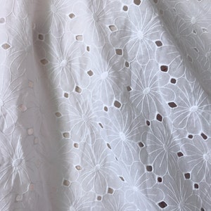 Cotton Fabric, Off white Flower Lace Fabric, Cotton Eyelet Lace Fabric, by 1 Yard